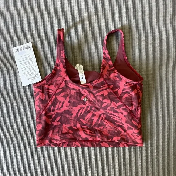 NWT LULULEMON ALIGN™ CROPPED TANK TOP Spray Leaf Fireside Red Multi 6 - Picture 2 of 2